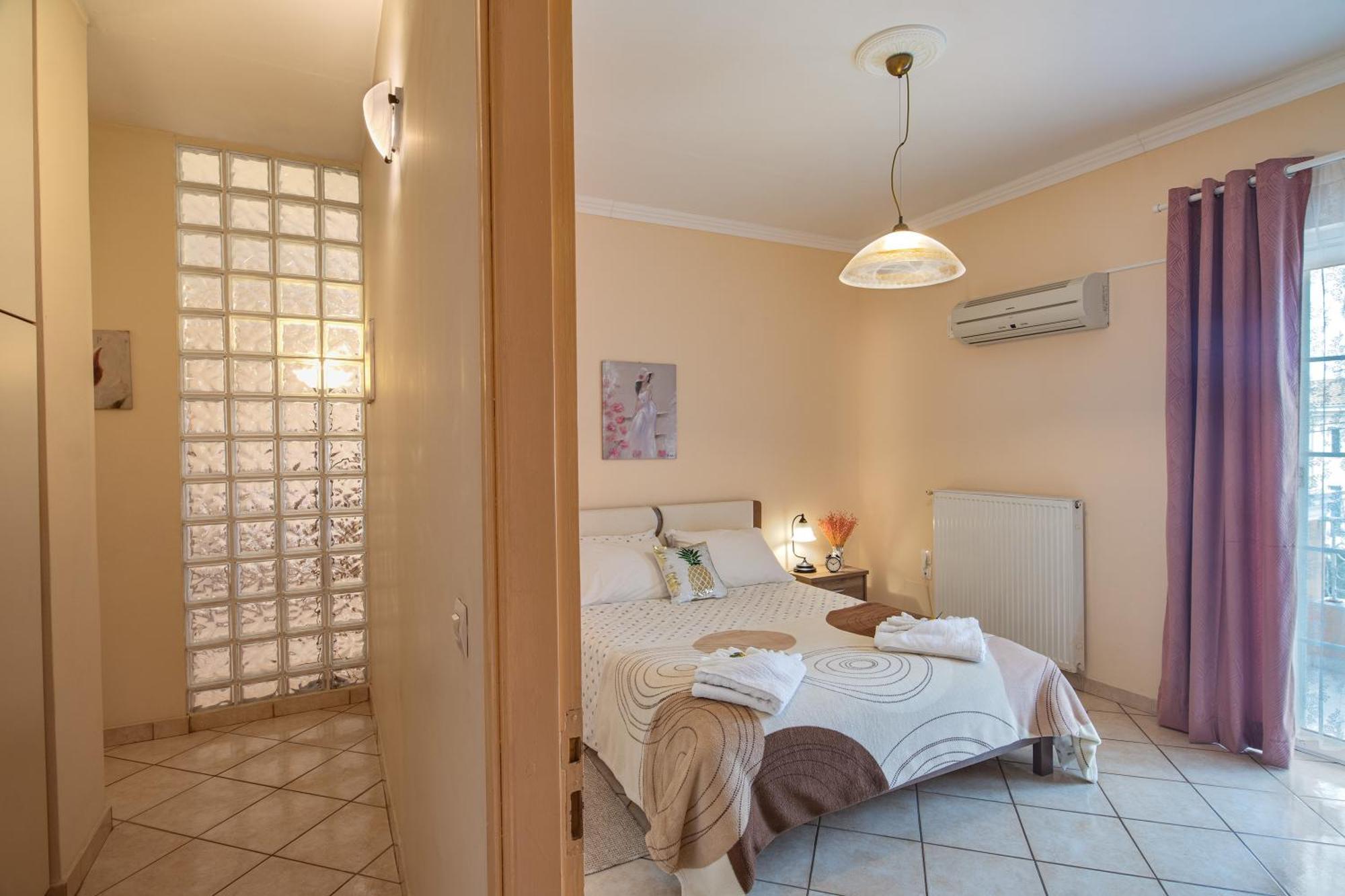 House Of Velenia - 2 Bedroom Apartment Near Old Town, Airport And Bus Station Corfu  ภายนอก รูปภาพ